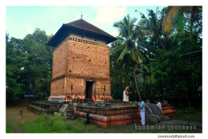 Keezhthali Siva Temple / muziris